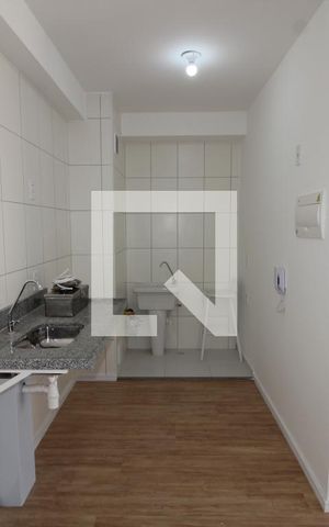 Apartamento à venda com 38m², 2 quartos e 1 vagaSala/Cozinha