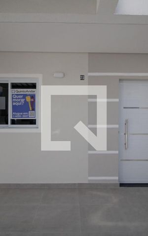 Casa de condomínio para alugar com 92m², 2 quartos e 2 vagasFachada