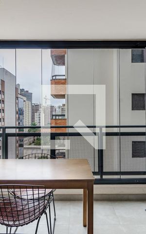 Apartamento para alugar com 33m², 1 quarto e 1 vagaVaranda
