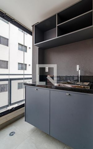 Apartamento para alugar com 33m², 1 quarto e 1 vagaÁrea de serviço