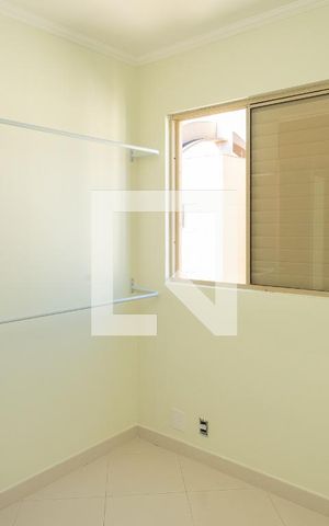 Apartamento para alugar com 64m², 3 quartos e 2 vagas Apartamento para alugar com 64m², 3 quartos e 2 vagasQuarto 2