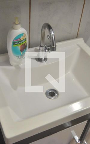 Casa à venda com 120m², 3 quartos e sem vagaBanheiro suíte