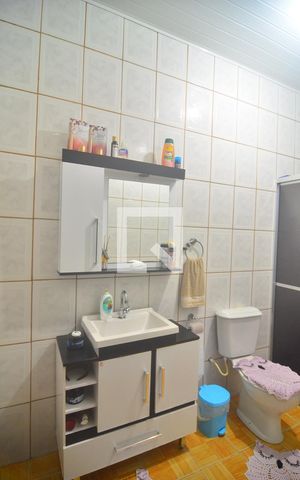 Casa à venda com 120m², 3 quartos e sem vagaBanheiro suíte