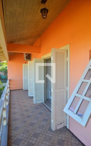 Casa à venda com 270m², 3 quartos e 3 vagasSacada