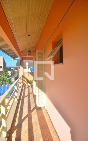 Casa à venda com 270m², 3 quartos e 3 vagasSacada
