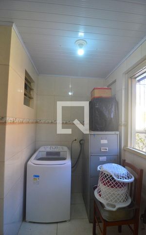 Casa à venda com 270m², 3 quartos e 3 vagasÁrea de serviço