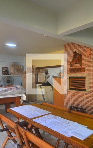 Casa à venda com 270m², 3 quartos e 3 vagasGaragem