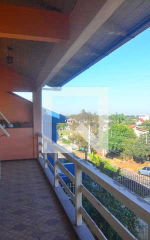 Casa à venda com 270m², 3 quartos e 3 vagasSacada