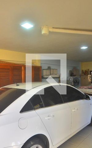 Casa à venda com 270m², 3 quartos e 3 vagasGaragem