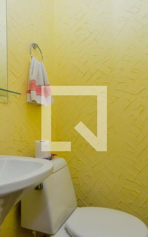 Casa à venda com 200m², 3 quartos e 2 vagasLavabo