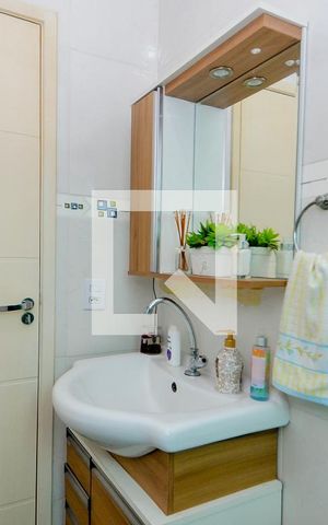 Casa à venda com 200m², 3 quartos e 2 vagasBanheiro da Suíte 3