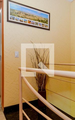 Casa à venda com 200m², 3 quartos e 2 vagasCorredor das Suítes 