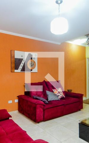 Casa à venda com 200m², 3 quartos e 2 vagasSala