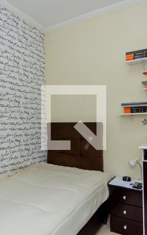 Casa à venda com 200m², 3 quartos e 2 vagasSuíte 1