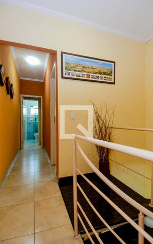 Casa à venda com 200m², 3 quartos e 2 vagasCorredor das Suítes 