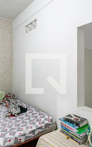 Casa à venda com 120m², 4 quartos e 1 vaga Casa à venda com 120m², 4 quartos e 1 vagaQuarto Suíte