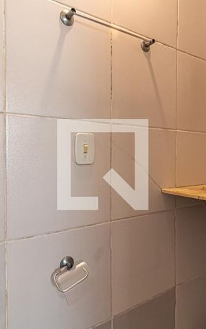 Casa à venda com 160m², 7 quartos e sem vaga Casa à venda com 160m², 7 quartos e sem vagaBanheiro do Quarto 1