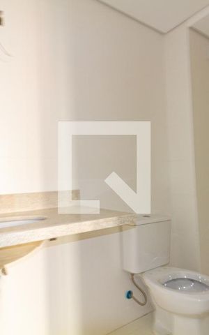 Apartamento para alugar com 95m², 3 quartos e 2 vagas Apartamento para alugar com 95m², 3 quartos e 2 vagasBanheiro