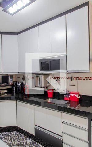 Casa de condomínio à venda com 98m², 2 quartos e 2 vagas Casa de condomínio à venda com 98m², 2 quartos e 2 vagasCozinha