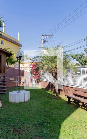 Casa de condomínio à venda com 98m², 2 quartos e 2 vagas Casa de condomínio à venda com 98m², 2 quartos e 2 vagasÁrea Comum - Playground