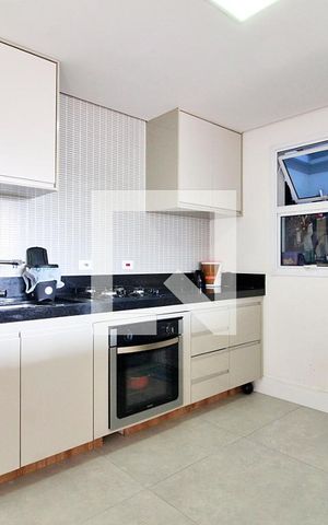 Apartamento à venda com 150m², 3 quartos e 2 vagasCozinha