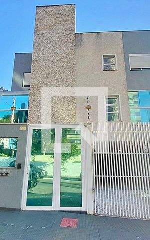 Apartamento à venda com 150m², 3 quartos e 2 vagas Apartamento à venda com 150m², 3 quartos e 2 vagasFachada