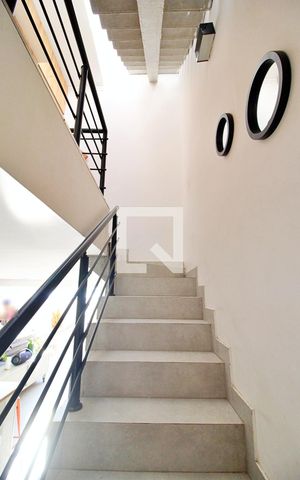 Apartamento à venda com 150m², 3 quartos e 2 vagasEscada