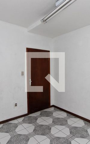Casa à venda com 115m², 6 quartos e 1 vaga Casa à venda com 115m², 6 quartos e 1 vagaQuarto 3