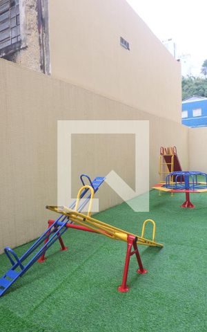 Apartamento à venda com 24m², 1 quarto e sem vagaÁrea comum - Playground