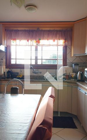 Casa à venda com 200m², 3 quartos e 3 vagasCozinha