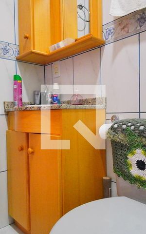 Casa à venda com 200m², 3 quartos e 3 vagasBanheiro Corredor