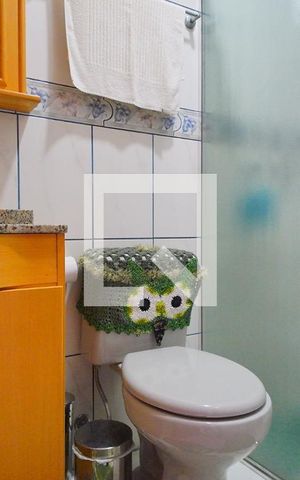Casa à venda com 200m², 3 quartos e 3 vagasBanheiro Corredor
