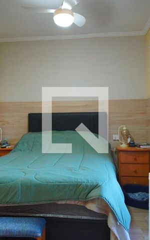 Casa à venda com 200m², 3 quartos e 3 vagasQuarto Suíte