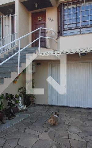 Casa à venda com 200m², 3 quartos e 3 vagasPátio _Frente