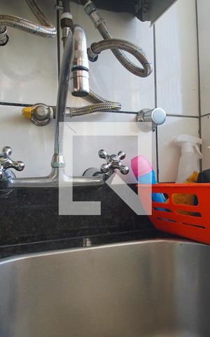 Casa à venda com 200m², 3 quartos e 3 vagasÁrea de serviço