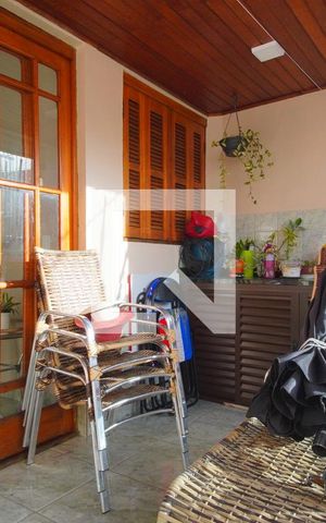 Casa à venda com 200m², 3 quartos e 3 vagasEspaço Gourmet