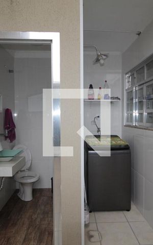 Casa para alugar com 115m², 2 quartos e 4 vagasÁrea de Serviço