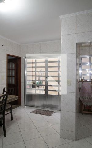 Casa para alugar com 115m², 2 quartos e 4 vagasCozinha