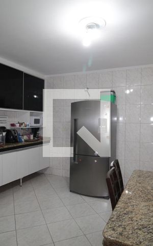 Casa para alugar com 115m², 2 quartos e 4 vagasCozinha