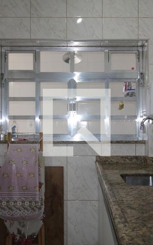 Casa para alugar com 115m², 2 quartos e 4 vagasCozinha