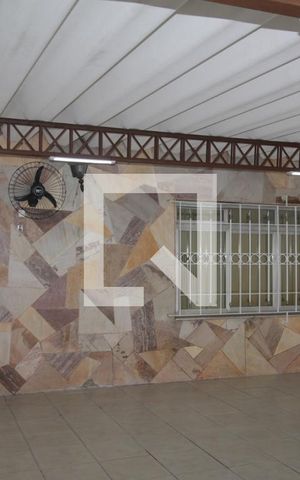 Casa para alugar com 115m², 2 quartos e 4 vagasGaragem
