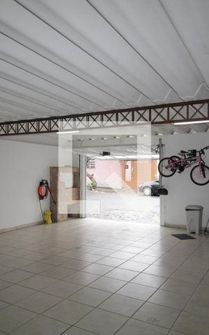 Casa para alugar com 115m², 2 quartos e 4 vagasGaragem