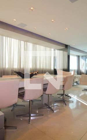 Apartamento à venda com 283m², 3 quartos e 4 vagasSala