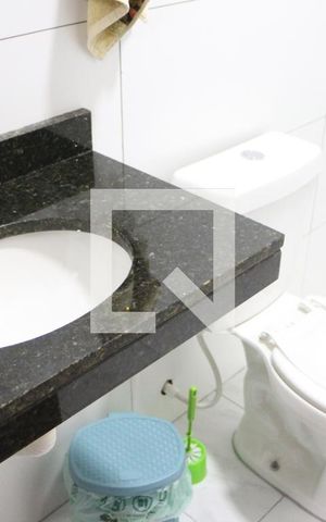 Apartamento para alugar com 42m², 2 quartos e sem vagaBanheiro