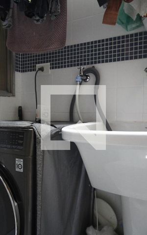 Apartamento à venda com 61m², 2 quartos e 1 vagaÁrea de Serviço