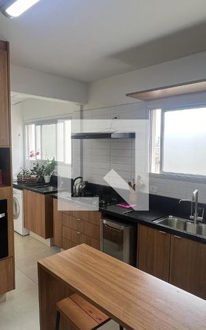 Apartamento à venda com 135m², 3 quartos e 3 vagas Apartamento à venda com 135m², 3 quartos e 3 vagasCozinha