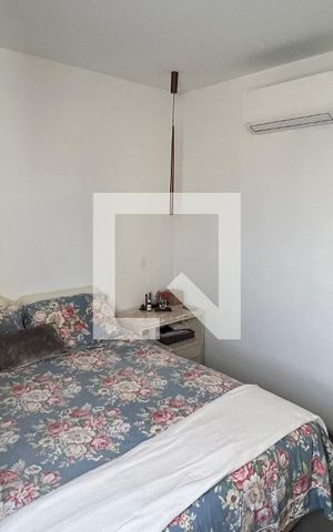 Apartamento à venda com 135m², 3 quartos e 3 vagas Apartamento à venda com 135m², 3 quartos e 3 vagasSuíte