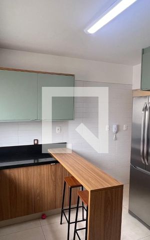 Apartamento à venda com 135m², 3 quartos e 3 vagas Apartamento à venda com 135m², 3 quartos e 3 vagasCozinha