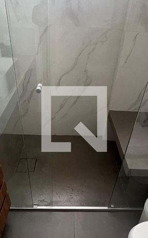 Apartamento à venda com 135m², 3 quartos e 3 vagas Apartamento à venda com 135m², 3 quartos e 3 vagasBanheiro da Suíte