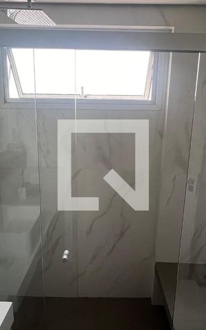 Apartamento à venda com 135m², 3 quartos e 3 vagas Apartamento à venda com 135m², 3 quartos e 3 vagasBanheiro da Suíte